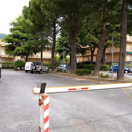 Liguria Beach House Apartamento Loano